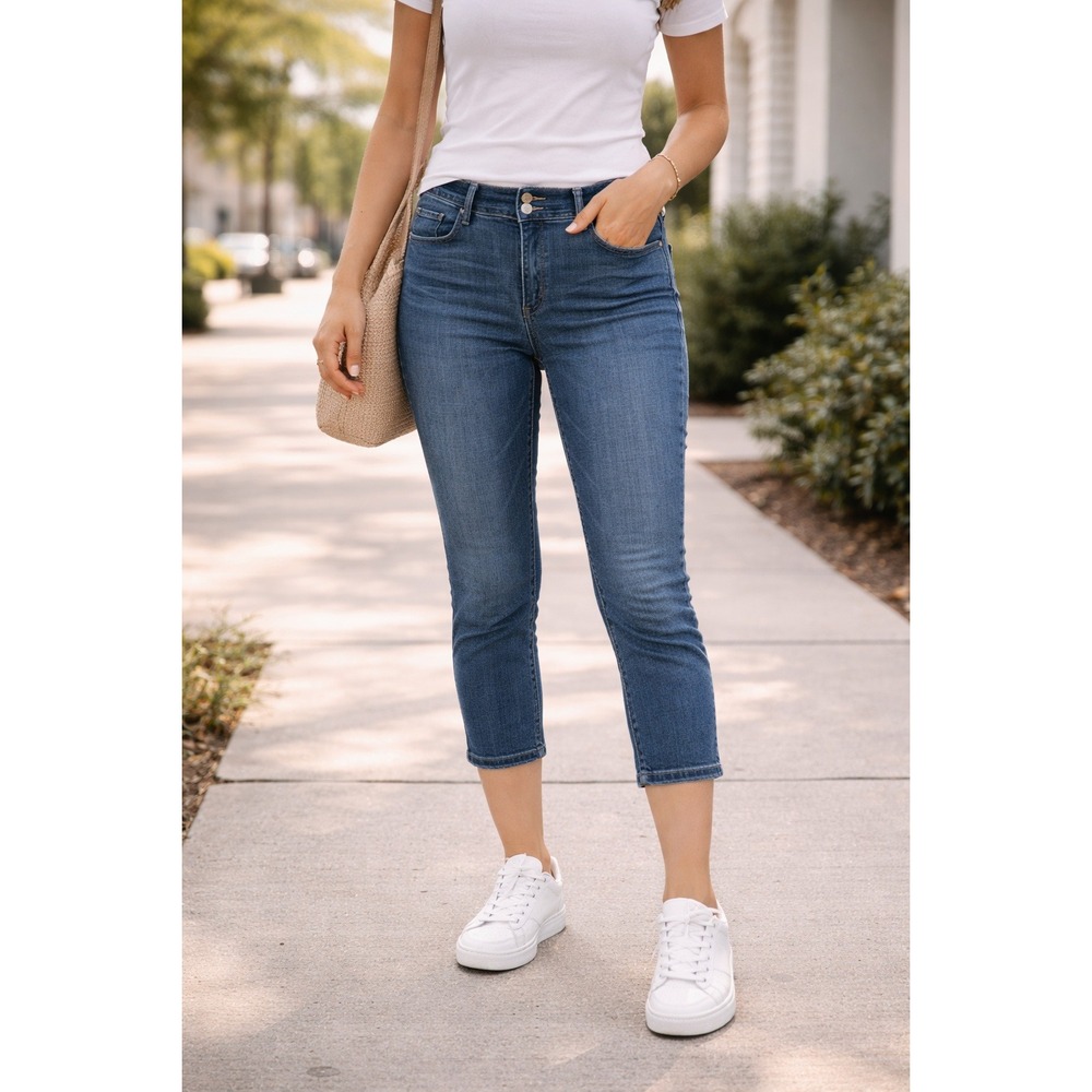Levis 311 Shaping Skinny Capri Jeans Womens 18W Mid Rise Stretch Plus Size